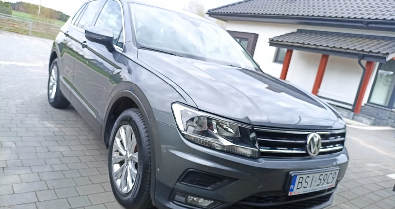 Volkswagen Tiguan cena 108999 przebieg: 128000, rok produkcji 2020 z Siemiatycze małe 742